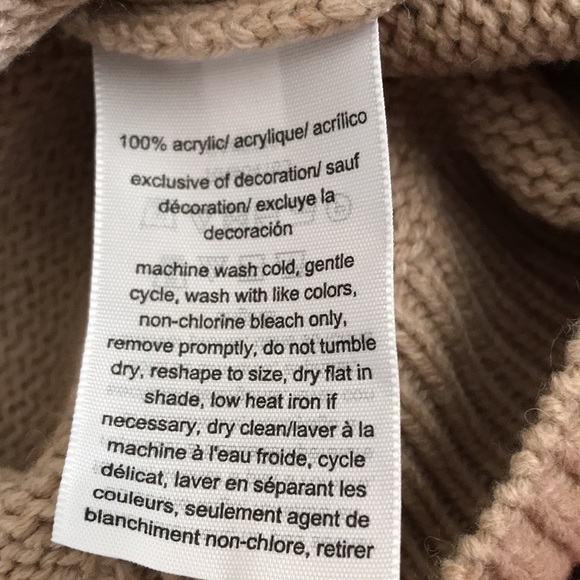 Tommy Hilfiger Argyle Sweater Size Medium - Picture 7 of 8